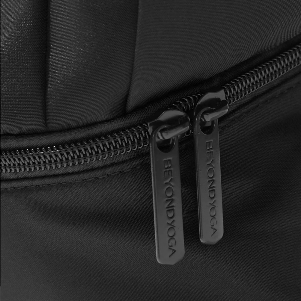 Convertible Gym Bag - Picture 4 of 10